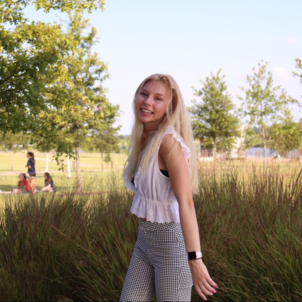 Meet your Posher, Emma